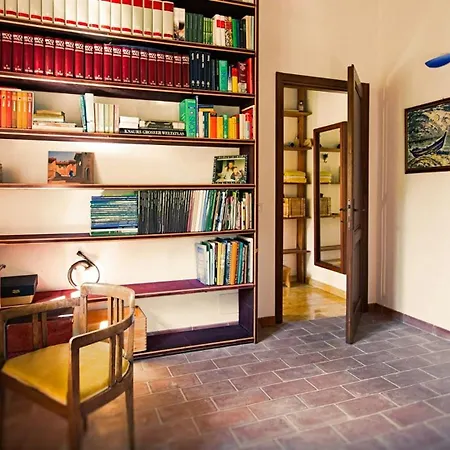 Tuscan With Views Over Maremma Ferienhaus *